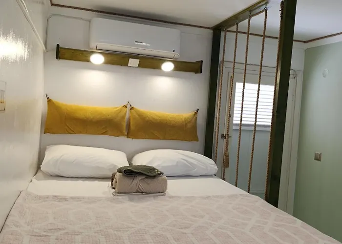 Mini House Apartment *